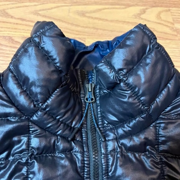 The North Face Vest Adult Small Blue Black Quilted Thermoball Eco Womens - Picture 5 of 9